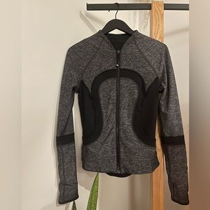 Reversible Define Jacket; Size 4; Heathered black/Black